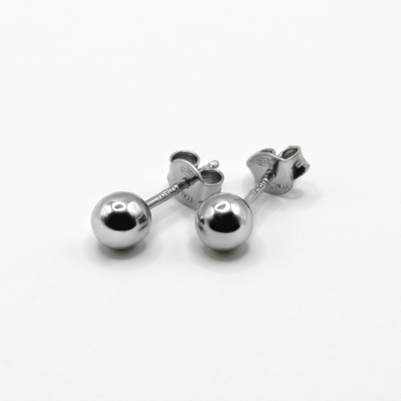 Kolczyki srebrne kulki 4 mm